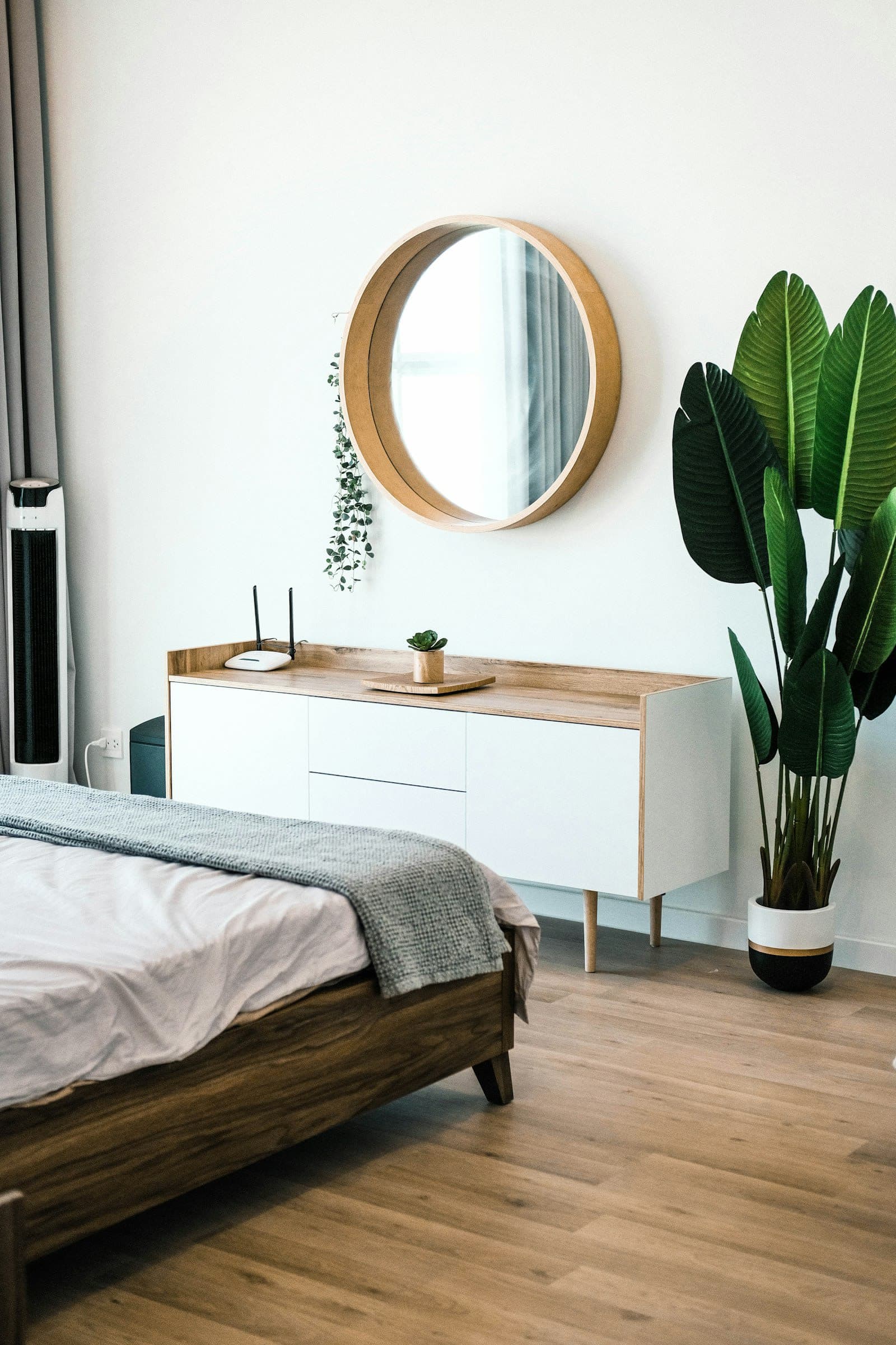 Triple flat sheet, fitted sheet and 2 pillowcases — main product photo